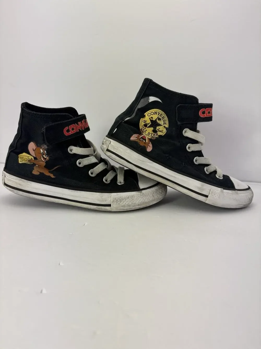 Converse x Tom and Jerry Chuck Taylor All Star HI Black youth Shoes Is 12.5